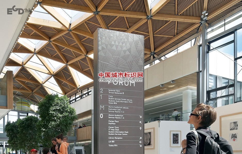埃克塞特大学Forum大厦环境指示系统设计