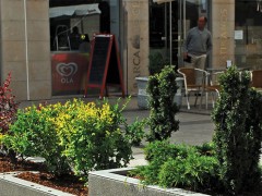 国外城市街道花坛创意花盆设计图